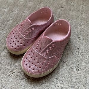 Native Toddler Shoes-Miller Sparkly Pink Size 8M toddler